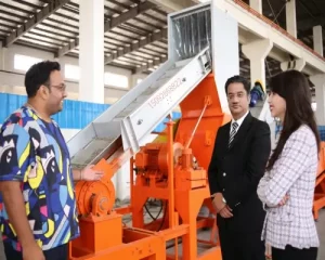 饮料瓶粉碎机 大小<a href=